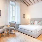 Relais Le Macine Di Stigliano Hotel