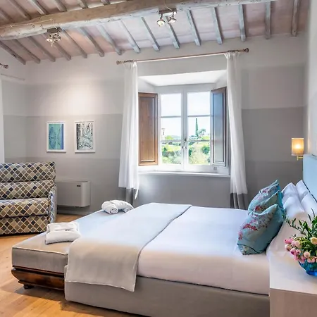 Relais Le Macine Di Stigliano Hotel 4*